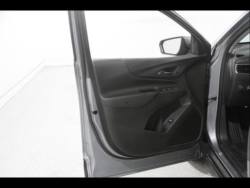 Certified 2024 Chevrolet Equinox LT FWD image 4