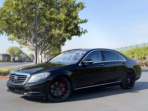 Used 2015 Mercedes-Benz S 550 Sedan image 4