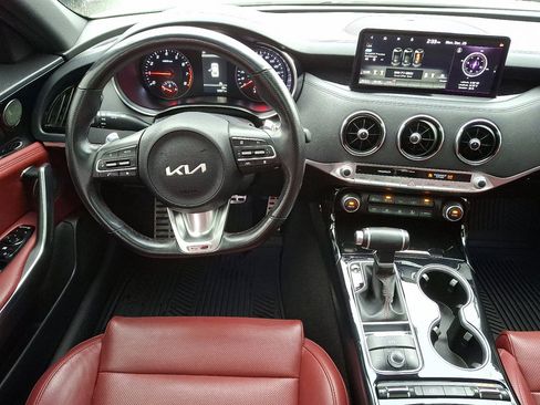 Used 2022 Kia Stinger GT-Line w/ Sun & Sound Package image 21