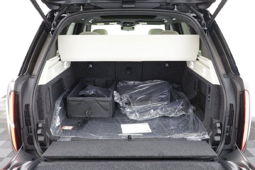 New 2026 Land Rover Range Rover SE AWD/4WD image 20