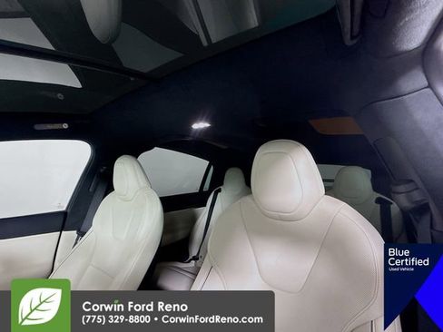 Used 2023 Tesla Model X Plaid image 24