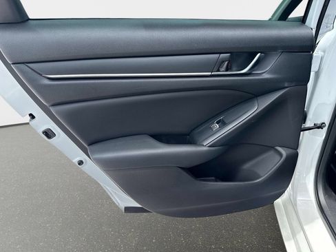 Used 2022 Honda Accord Sport image 10