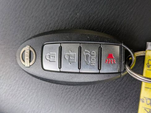 Certified 2022 Nissan Armada SV w/ SV Appearance Package image 31