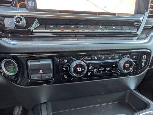 New 2025 Chevrolet Silverado 1500 LTZ w/ LTZ Convenience Package II image 23