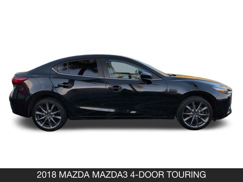Used 2018 MAZDA MAZDA3 Touring image 6