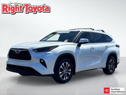 Certified 2025 Toyota Highlander XLE