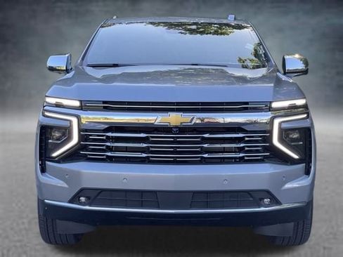 New 2025 Chevrolet Suburban Premier image 29