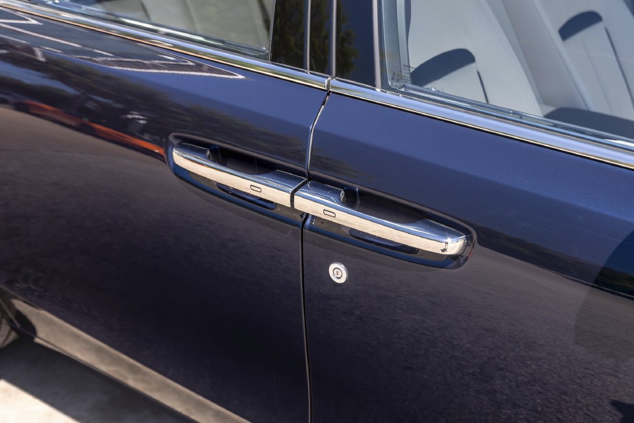 Certified 2025 Rolls-Royce Ghost AWD/4WD image 9