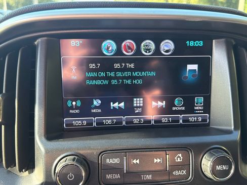 Used 2017 Chevrolet Colorado LT w/ LT Convenience Package AWD/4WD image 23