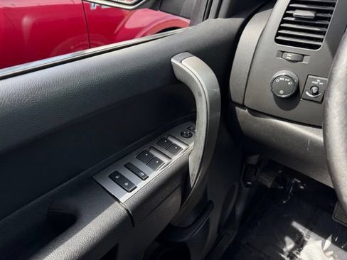 Used 2012 Chevrolet Silverado 1500 LT w/ All-Star Edition AWD/4WD image 26