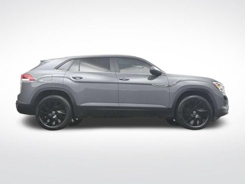 Used 2024 Volkswagen Atlas Cross Sport SE w/ Panoramic Sunroof Package AWD/4WD image 43