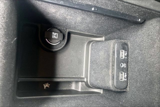 Used 2022 Dodge Charger SXT w/ Blacktop Package RWD image 32