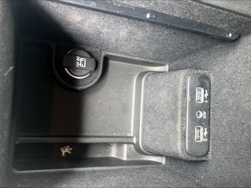 Used 2022 Dodge Charger SXT w/ Blacktop Package RWD image 32