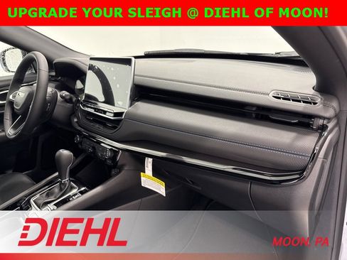 New 2026 Jeep Compass Limited image 16