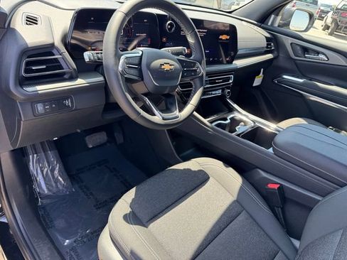New 2026 Chevrolet Traverse LT w/ Driver Confidence Package FWD image 11