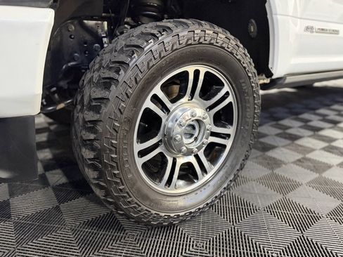 Used 2021 Ford F250 Platinum image 8