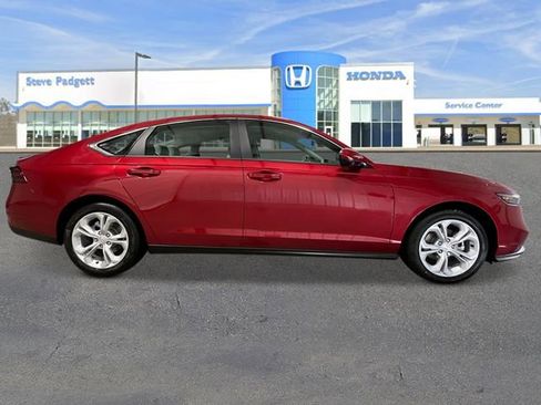 New 2026 Honda Accord LX image 7