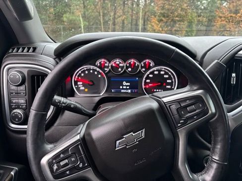 Used 2019 Chevrolet Silverado 1500 RST w/ All-Star Edition image 9