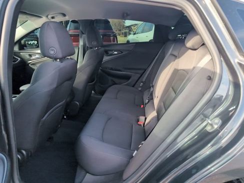 Used 2017 Chevrolet Malibu LS image 9