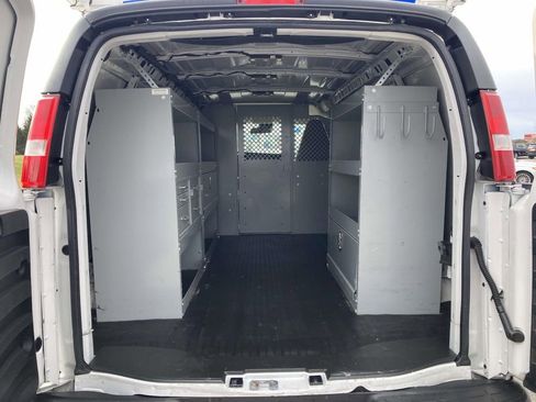 Used 2021 Chevrolet Express 2500 Work Van w/ Driver Convenience Package image 14