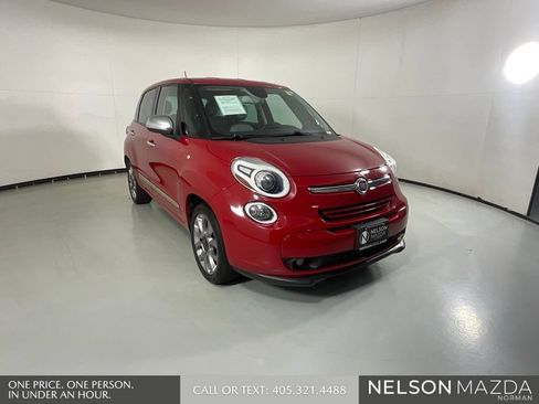Used 2015 FIAT 500L Lounge FWD image 3