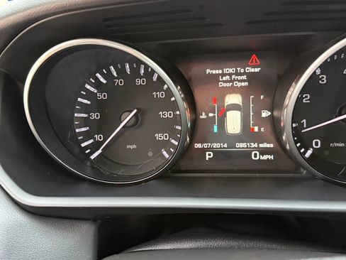 Used 2014 Land Rover Range Rover Sport HSE AWD/4WD image 14