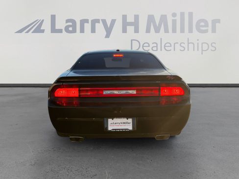 Used 2013 Dodge Challenger R/T Plus image 4