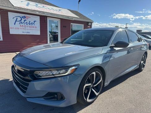 Used 2022 Honda Accord Sport image 1