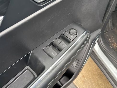 Certified 2025 GMC Acadia Elevation image 11