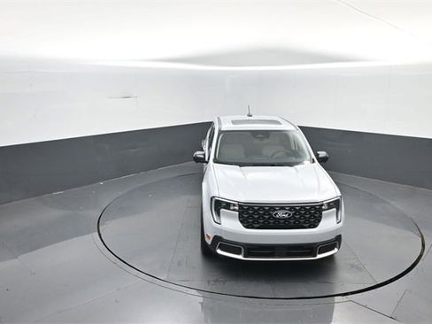 New 2025 Ford Maverick Lariat w/ 4K Tow Package image 21