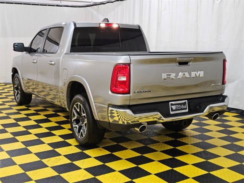 Used 2025 RAM 1500 Laramie image 5