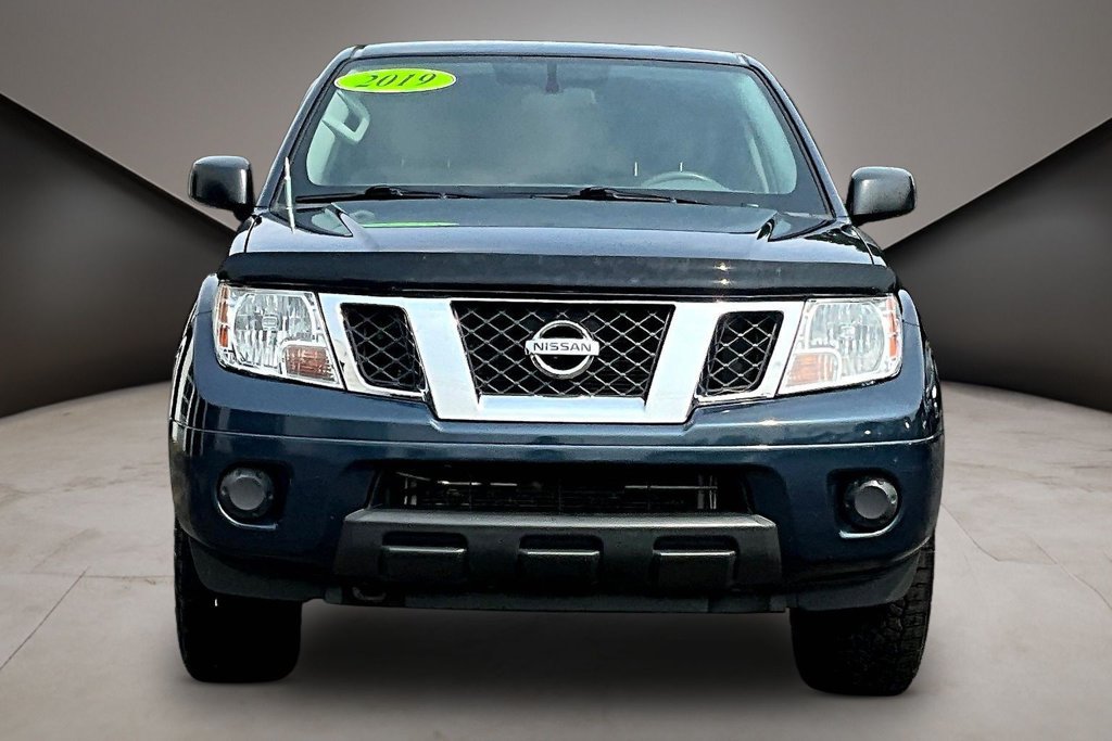 Used 2019 Nissan Frontier SV AWD/4WD image 2