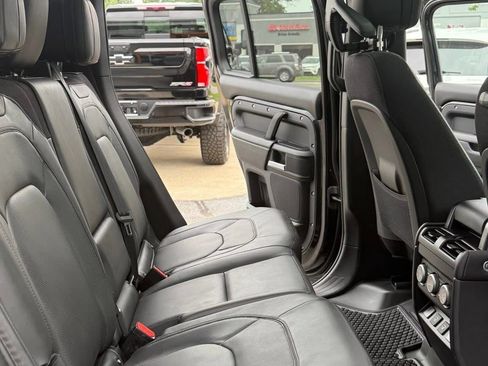 Used 2025 Land Rover Defender 110 X AWD/4WD image 22