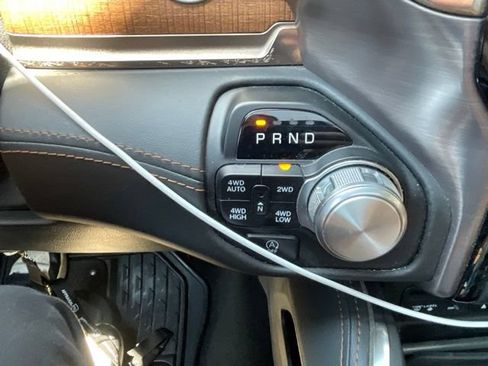 Used 2019 RAM 1500 Limited AWD/4WD image 14
