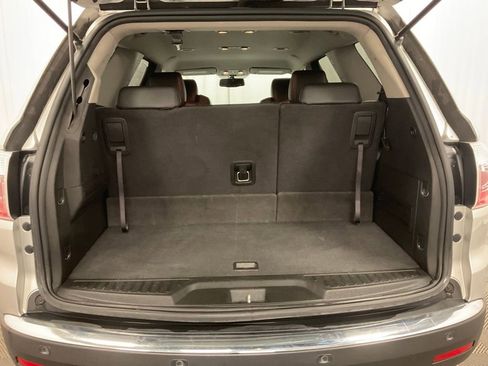 Used 2012 GMC Acadia SLT image 32