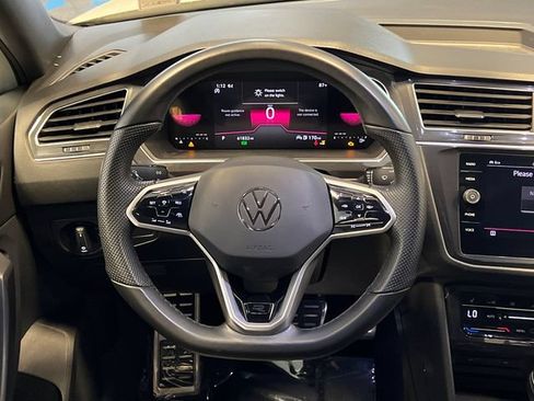 Certified 2023 Volkswagen Tiguan SE R-Line AWD/4WD image 19