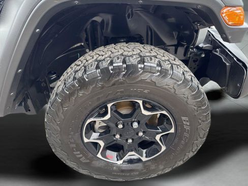 Used 2023 Jeep Wrangler Unlimited Rubicon image 22