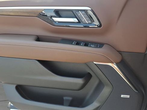 New 2026 Chevrolet Tahoe High Country image 13