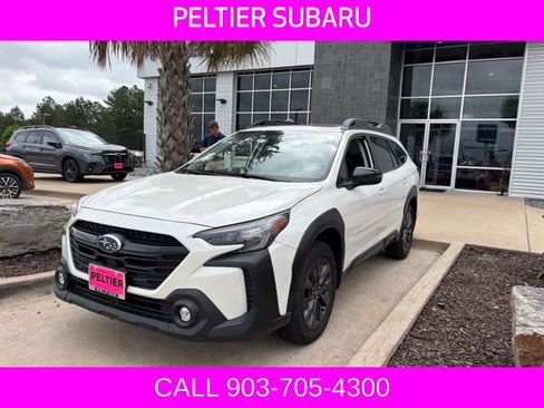 Used 2025 Subaru Outback Onyx Edition AWD/4WD image 3