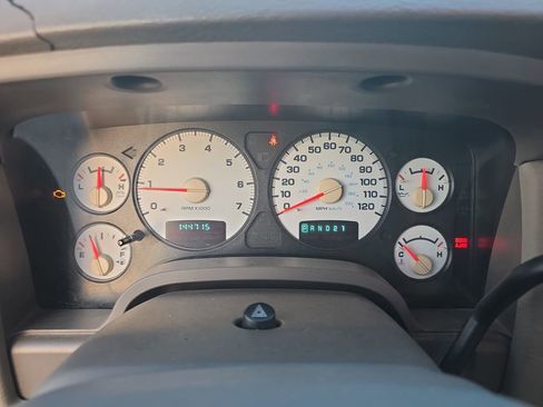 Used 2002 Dodge Ram 1500 Truck 2WD Quad Cab image 7