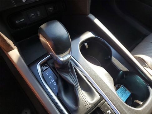 Used 2019 Hyundai Santa Fe Limited image 35