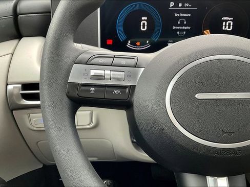 New 2025 Hyundai Tucson SEL image 14