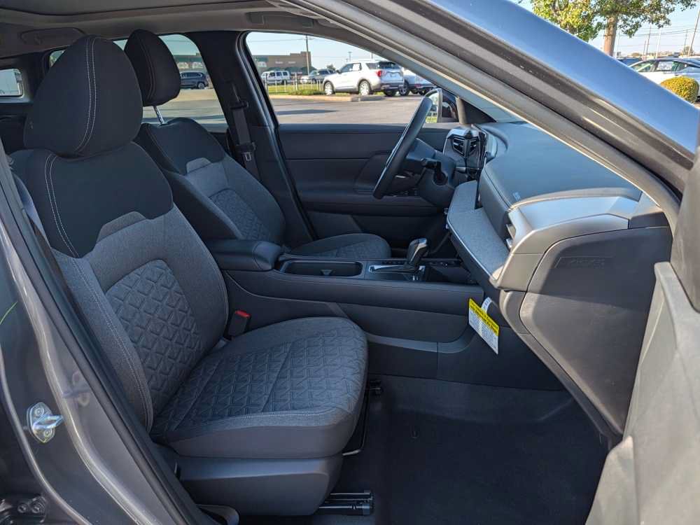 Used 2026 Nissan Kicks SV w/ SV Premium Package AWD/4WD image 20