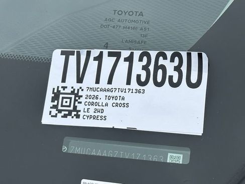 Used 2026 Toyota Corolla Cross LE FWD image 30