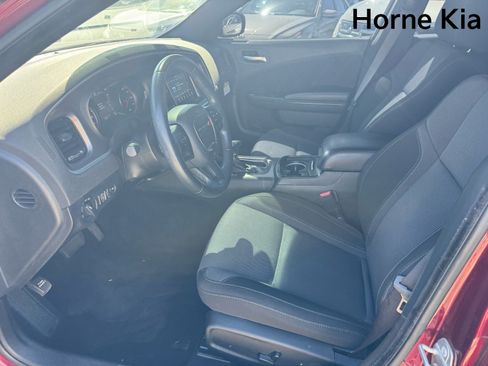 Used 2021 Dodge Charger SXT w/ Blacktop Package RWD image 9