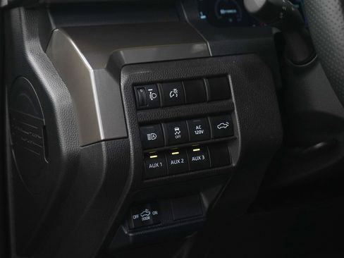 Used 2024 Toyota Tacoma TRD Sport w/ TRD Sport Premium Package AWD/4WD image 25