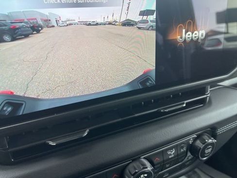 New 2026 Jeep Gladiator Mojave image 19