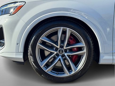 Used 2025 Audi SQ7 Premium Plus image 10