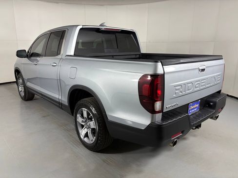 Used 2025 Honda Ridgeline RTL image 6