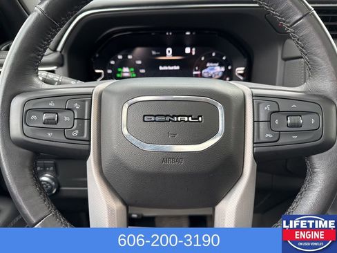 Used 2023 GMC Yukon Denali image 14